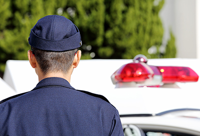 交通事故は警察へ届け出る義務がある